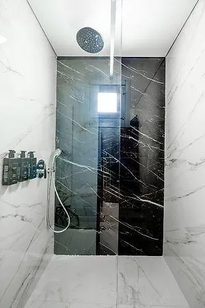 فندق Santo Mangata Boutique And 5*