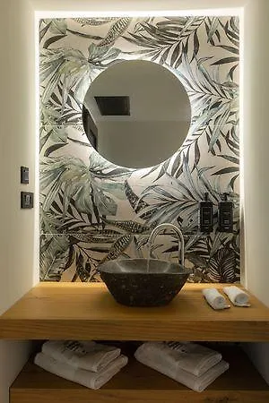 فندق Santo Mangata Boutique And بيريسا