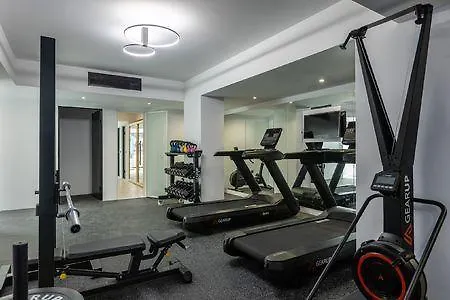 Santo Mangata Boutique And بيريسا