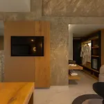 Santo Mangata Boutique And 5* Perissa (Santorini)
