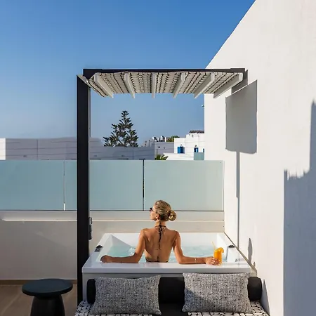 Otel Santo Mangata Boutique And 5*