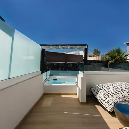 Otel Santo Mangata Boutique And