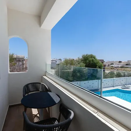 Santo Mangata Boutique And 5* Perissa (Santorini)
