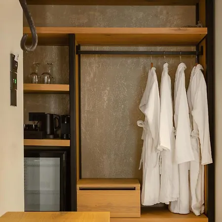 Santo Mangata Boutique 5* Περίσσα