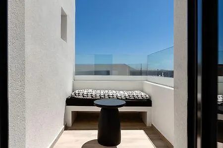 Santo Mangata Boutique And 5* Perissa (Santorini)