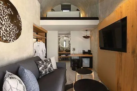 Santo Mangata Boutique And Hotel Perissa (Santorini)