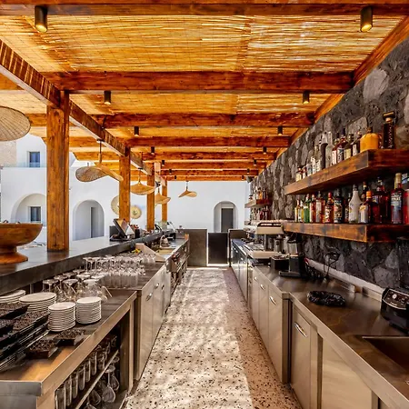 Santo Mangata Boutique 5* Perissa (Santorini)