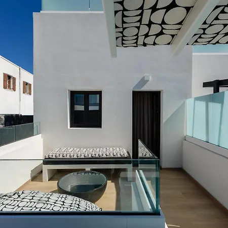 Santo Mangata Boutique Hotel 5*